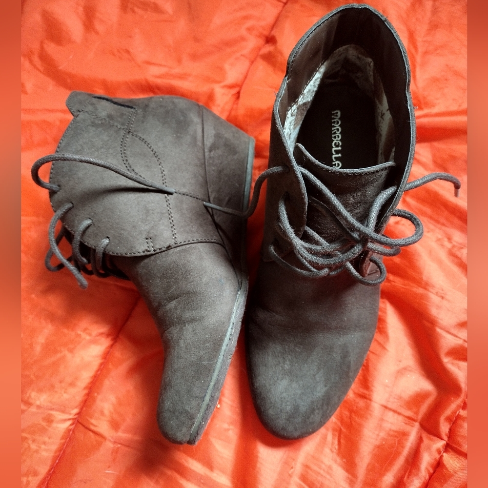 Marrella dark brown bootie boots